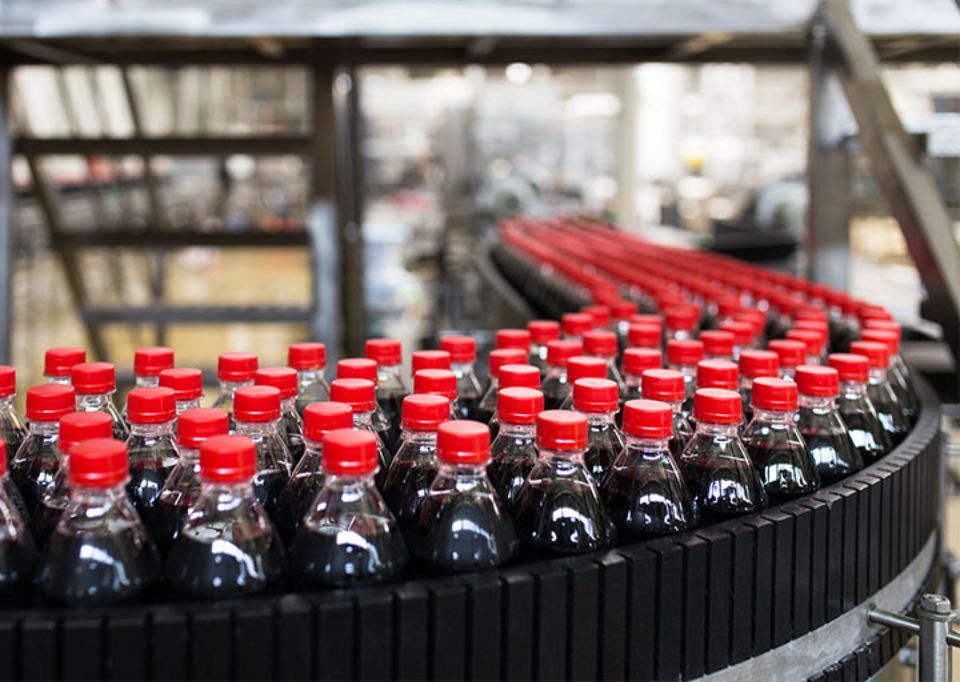 Hero-Banner-Applications_Case Studies-Bottling Conveyor Rollers