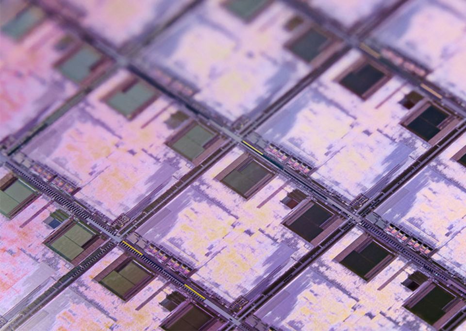 Hero-Banner-Applications_Case Studies-Vacuum Chamber Wafer Etching