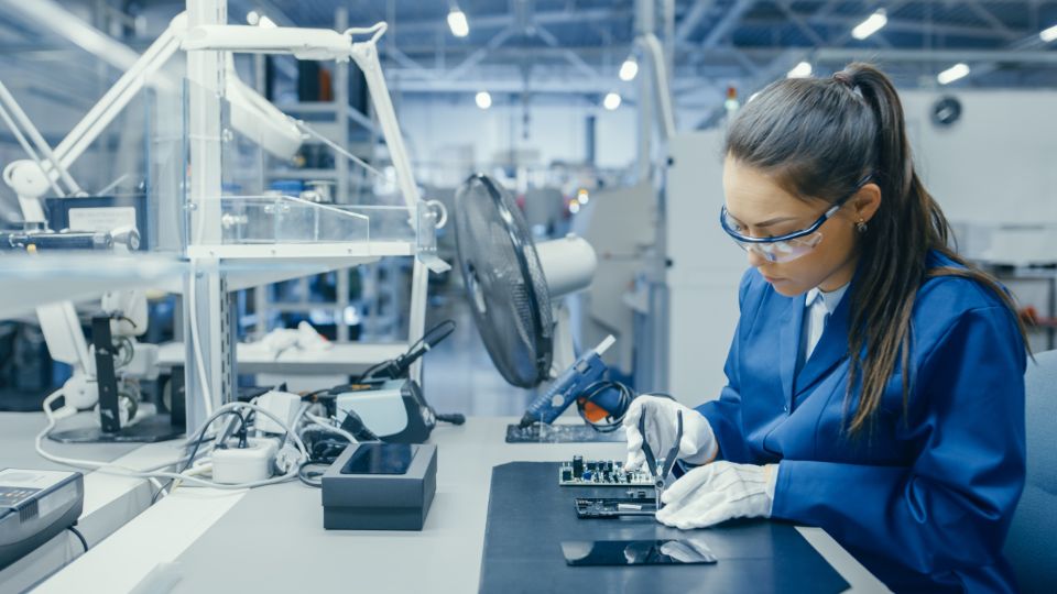 Electronics assembly